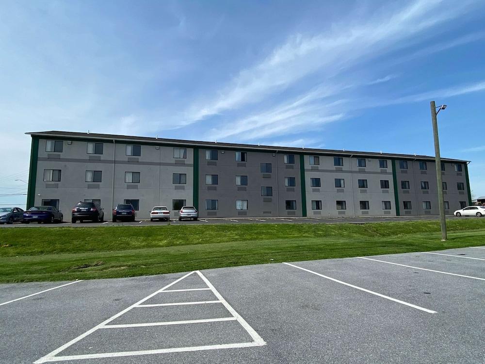 Motel 6 Lancaster Exterior photo